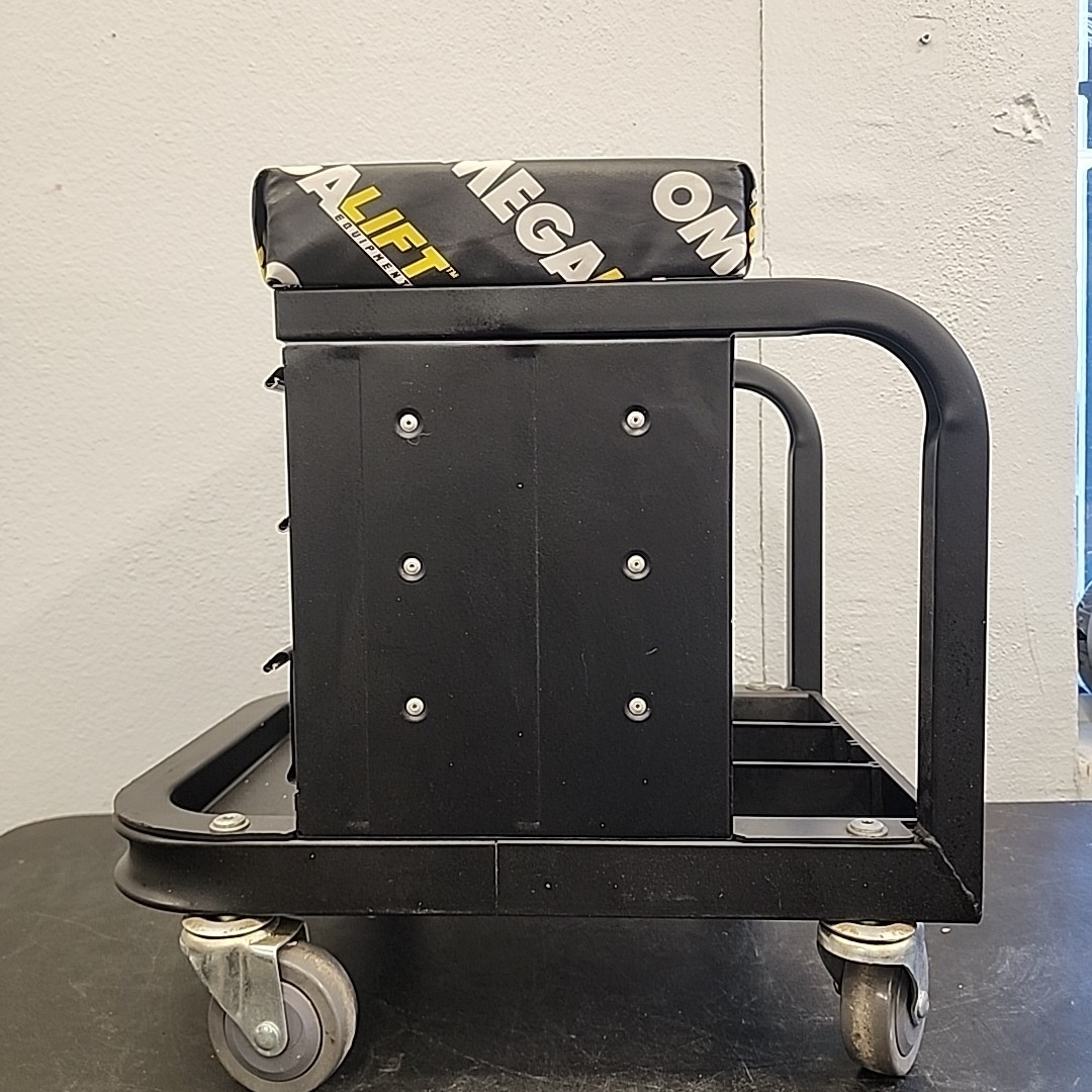 Omega Lift 92450 Rolling Mechanic Toolbox Creeper Seat 450 lb Capacity 3-Drawer