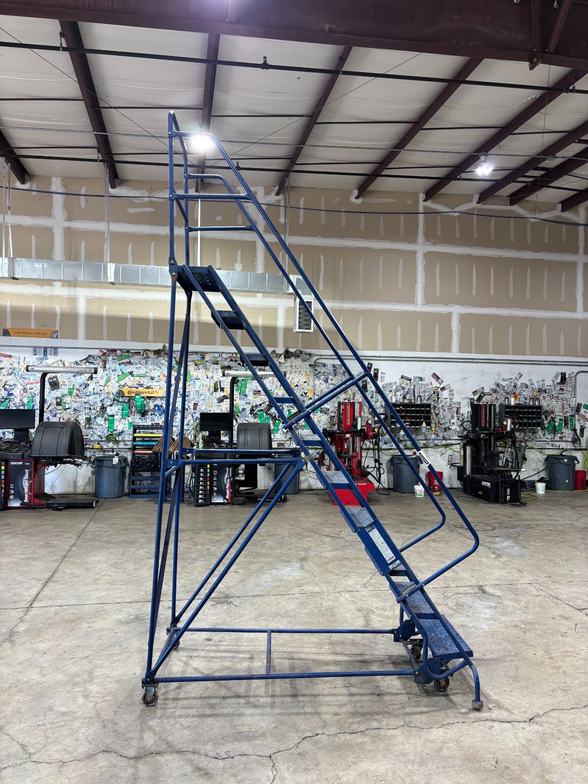 Louisville Ladder Steel Rolling Warehouse Ladder 350 lb OSHA Compliant