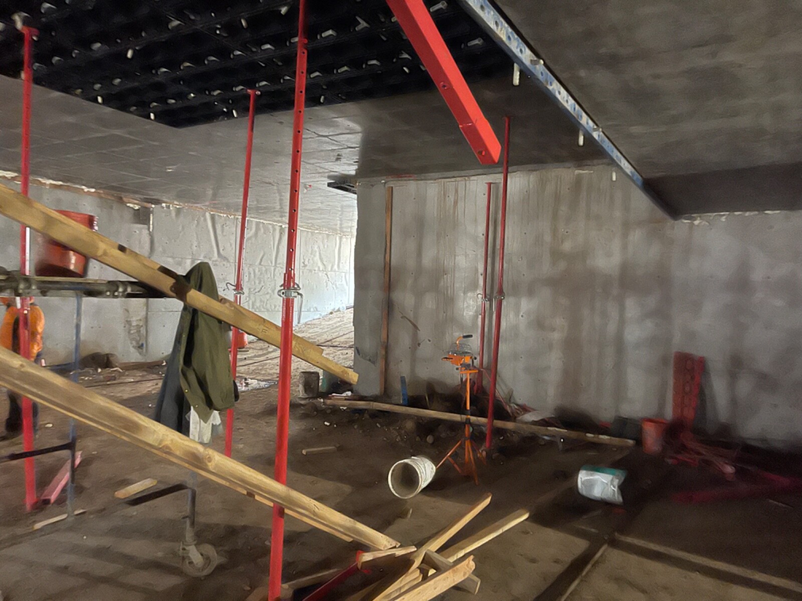 Brand New 12’ Adjustable Steel Shoring Post-Scaffolding-Forming- 400 Available 