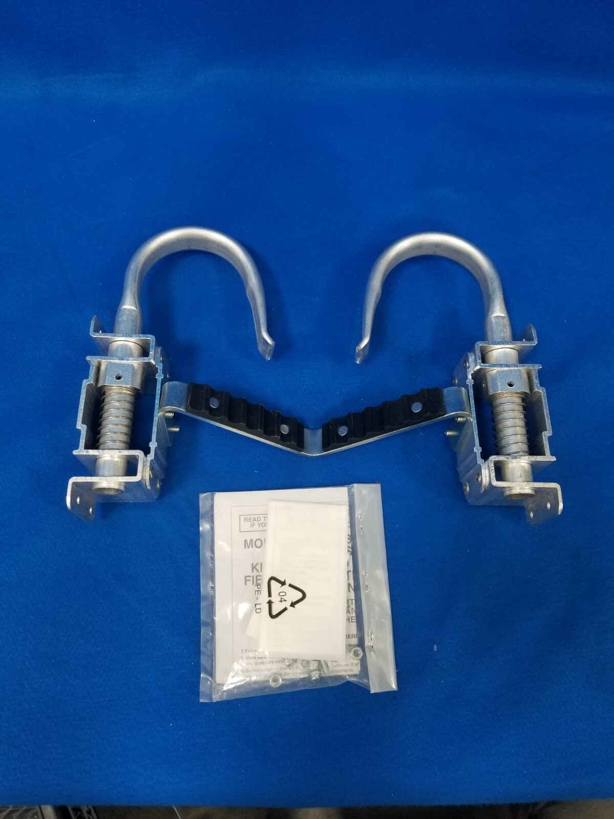 WERNER – 92-89 Cable Hook/ V-Rung Accessory Kit