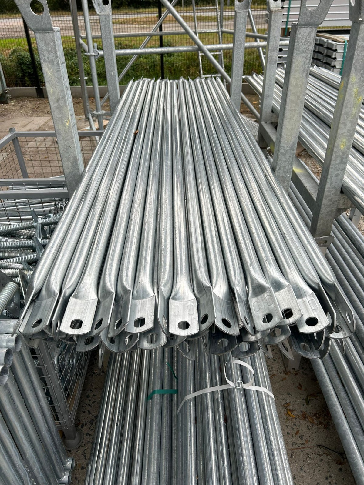 NEW 96qm aluminum scaffolding no used scaffolding Alu-scaff 74