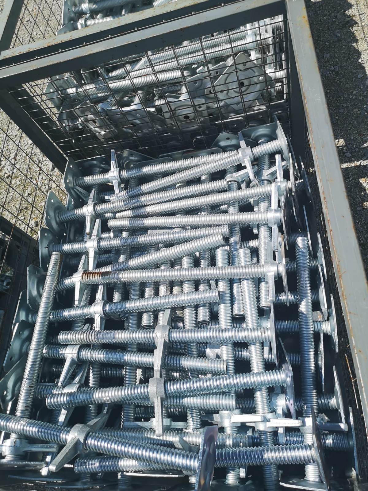 Scaffolding set for facade 10 x 15.35 158 m2 SCAFF 73 free shipping nationwide!