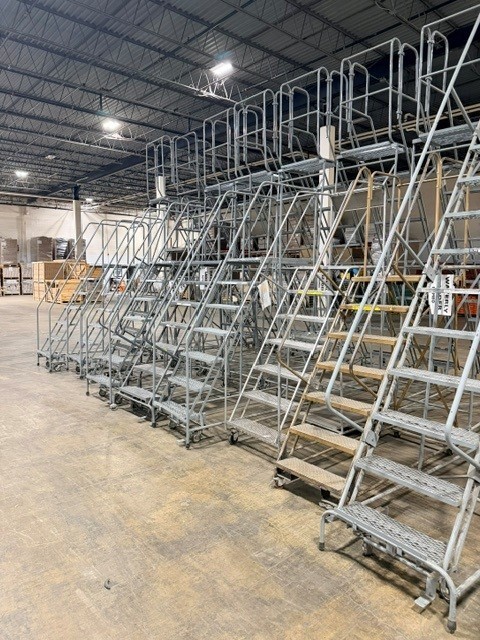 Uline 7 step ladder