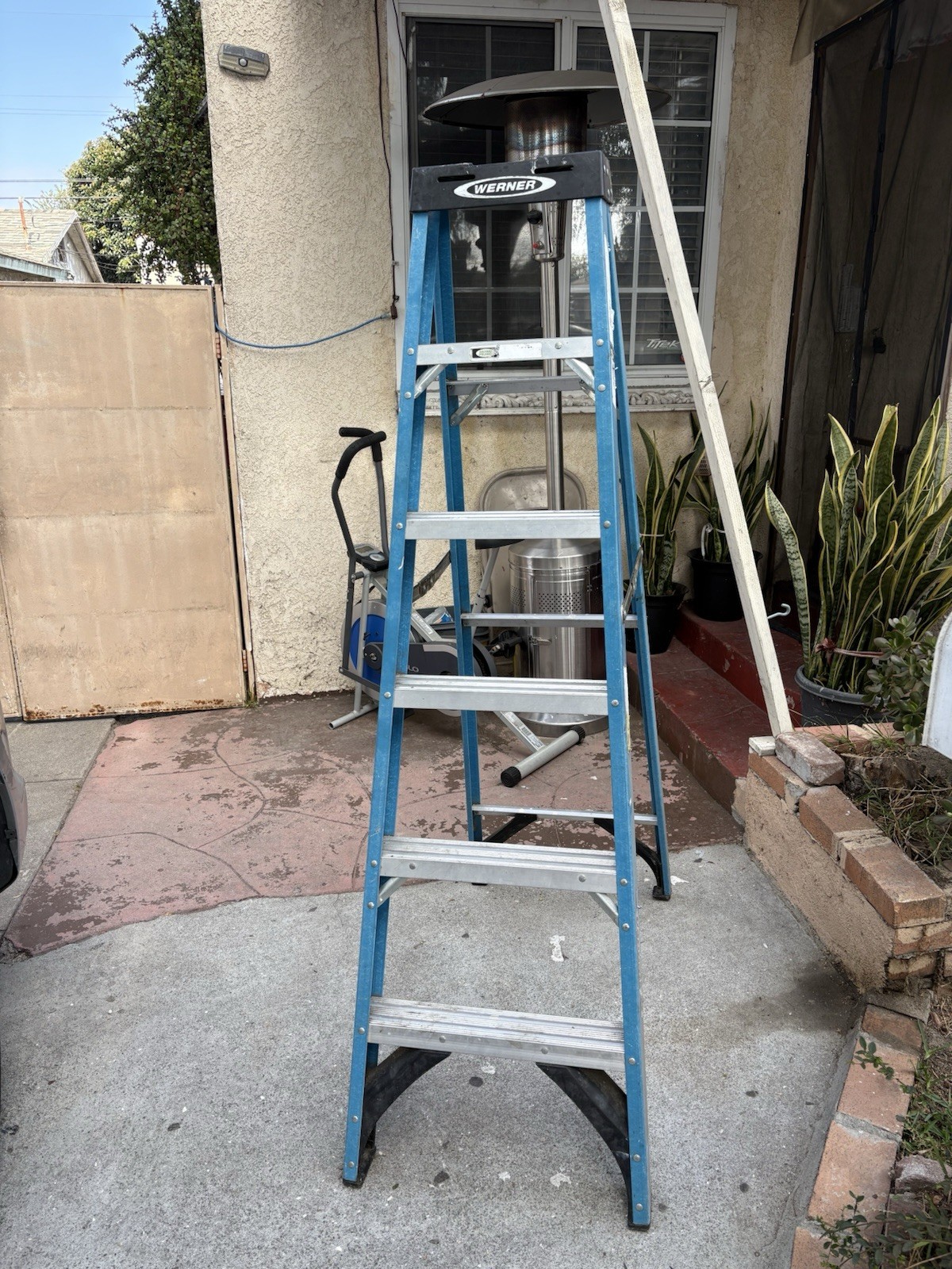 Werner Fiberglass Blue Folding Step Ladder – Werner Step Ladder Model