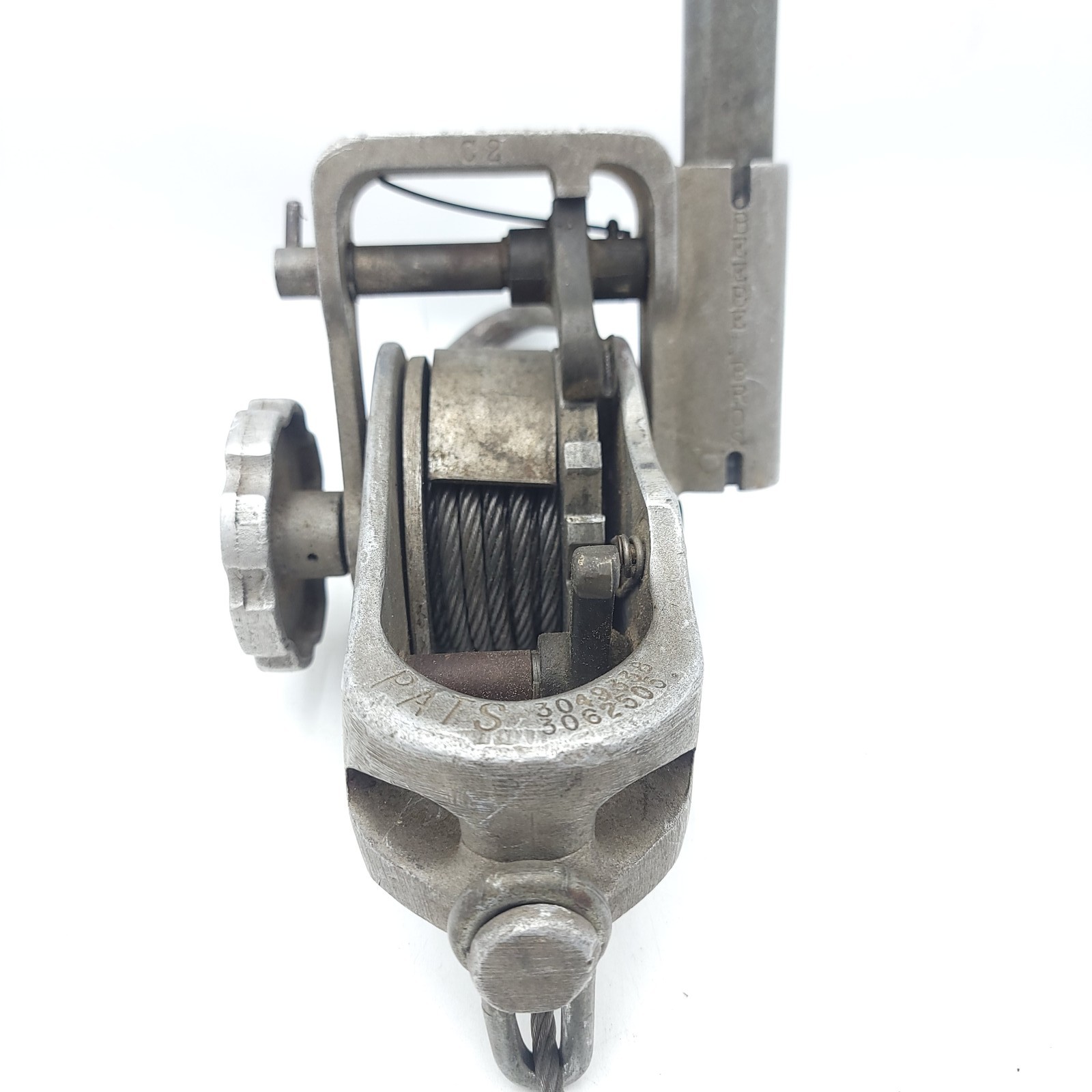 Beebe Bros C-300A Ratchet Hoist Cable Puller Come Along 1500 lb Capacity