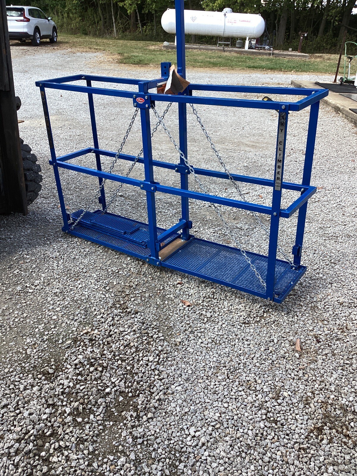 106-196 Sky Climber Scaffolding Lifting Cage 6’L x 12”W x 3’6”StDp 500lb.max cap