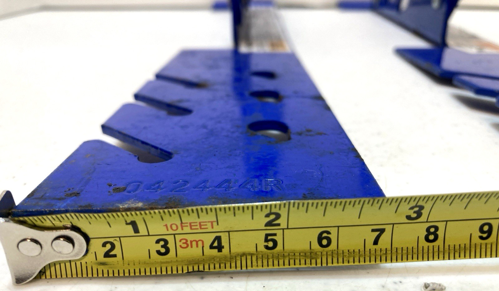 ** 1 PAIR ** Of WERNER ARB20-10 BLUE 10″ Roof Jack Brackets Adjustable 3 Ways