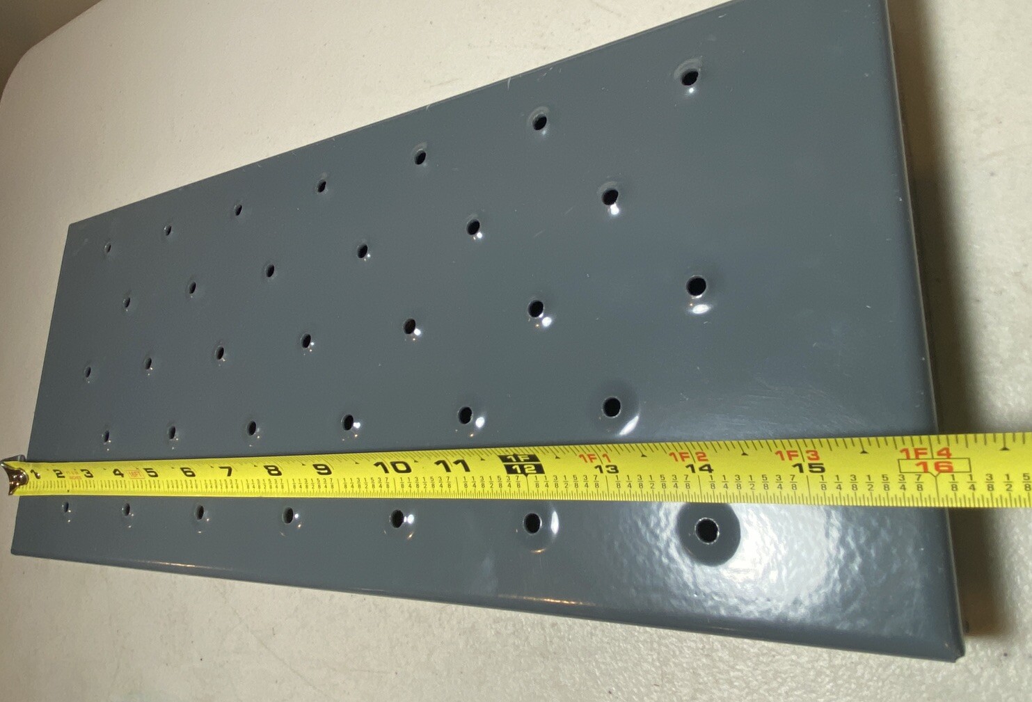 Rolling Ladder Step Tread Riser Stairway Ladder Perforated Tread 16″ x 7″ NEW