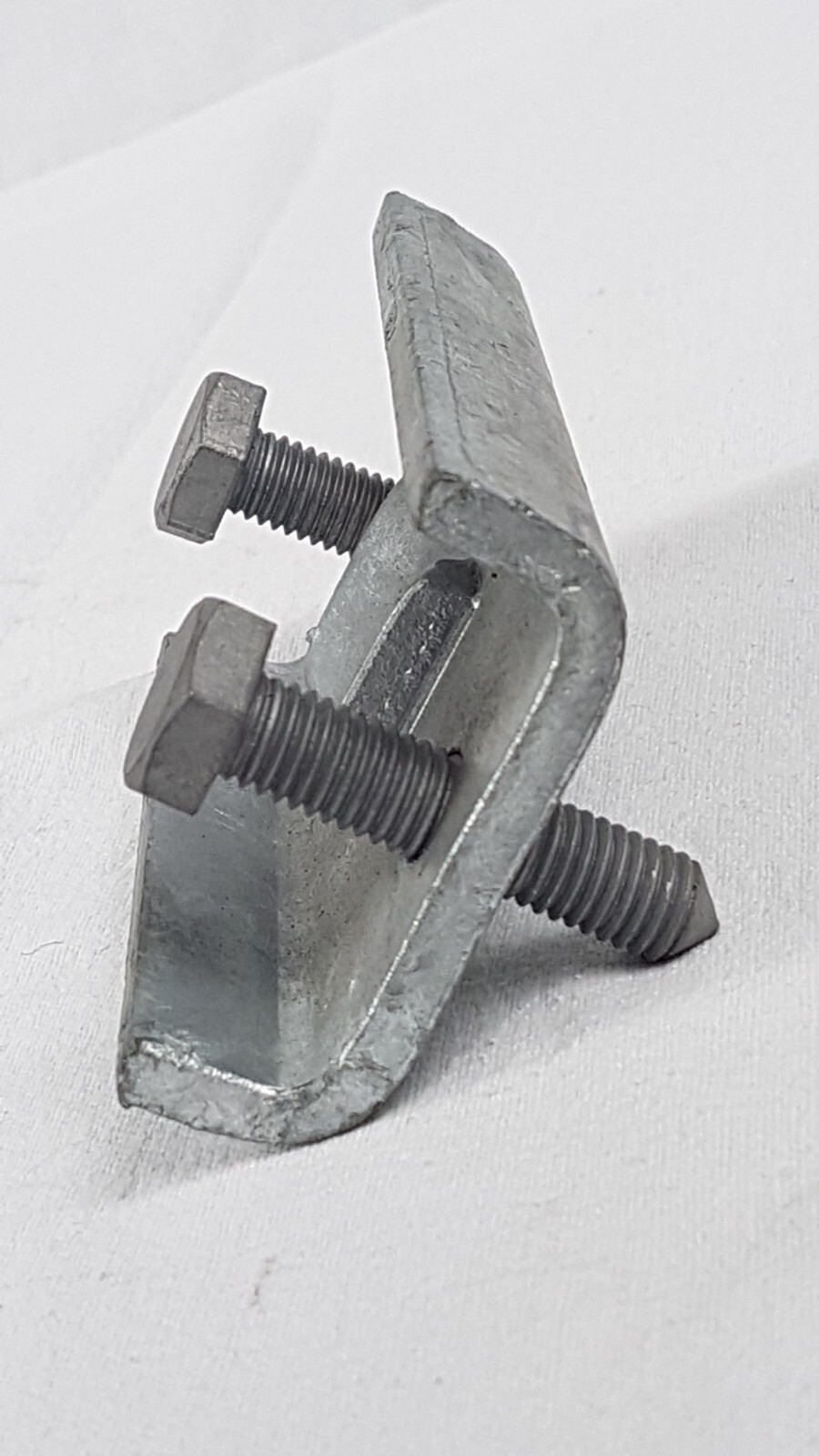 FlexiStrut FM3087 Beam Clamp Channel Connector Galvanised Steel – Unused