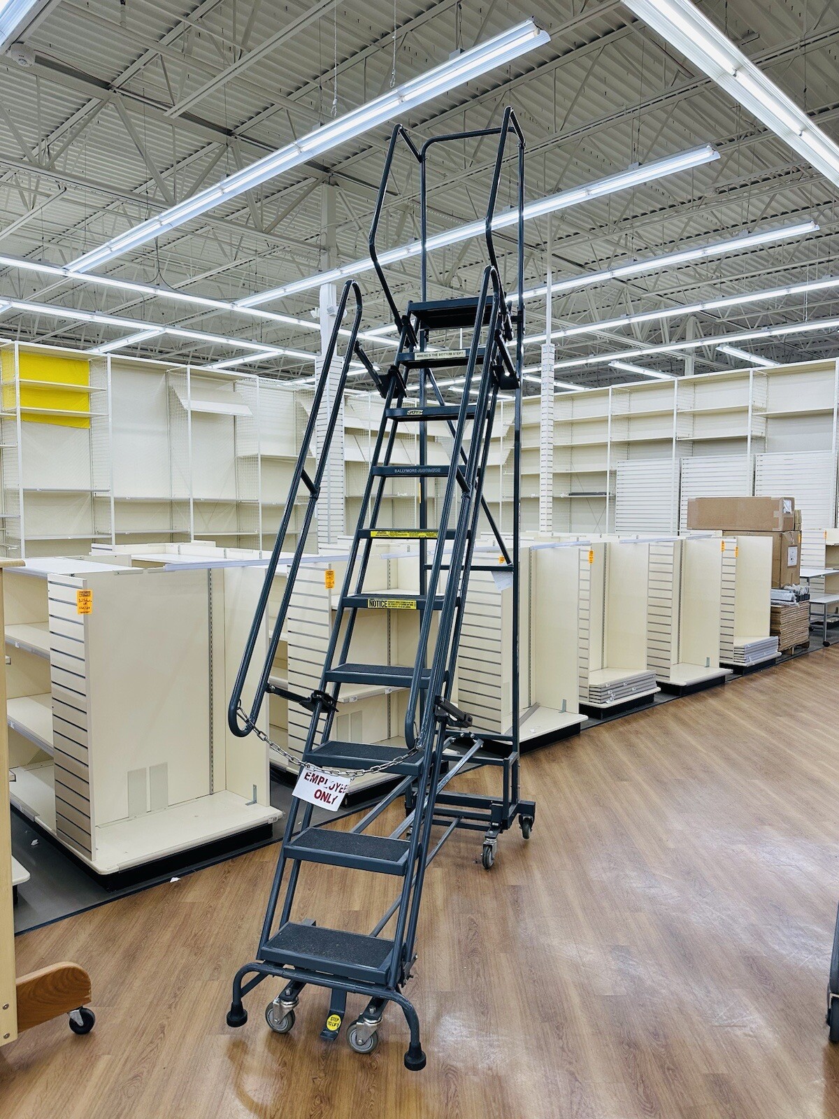 Ballymore 133in H Steel Rolling Ladder-10 Step Perforated-450lb Load Cap!!-Tags
