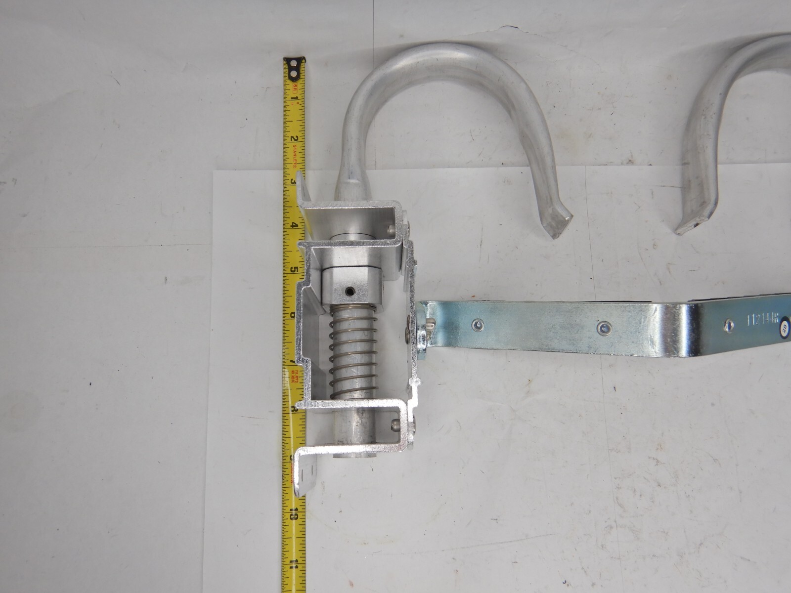 Cable Hook And V Rung Assembly Aluminum for Fiberglass Extension Ladder Pole