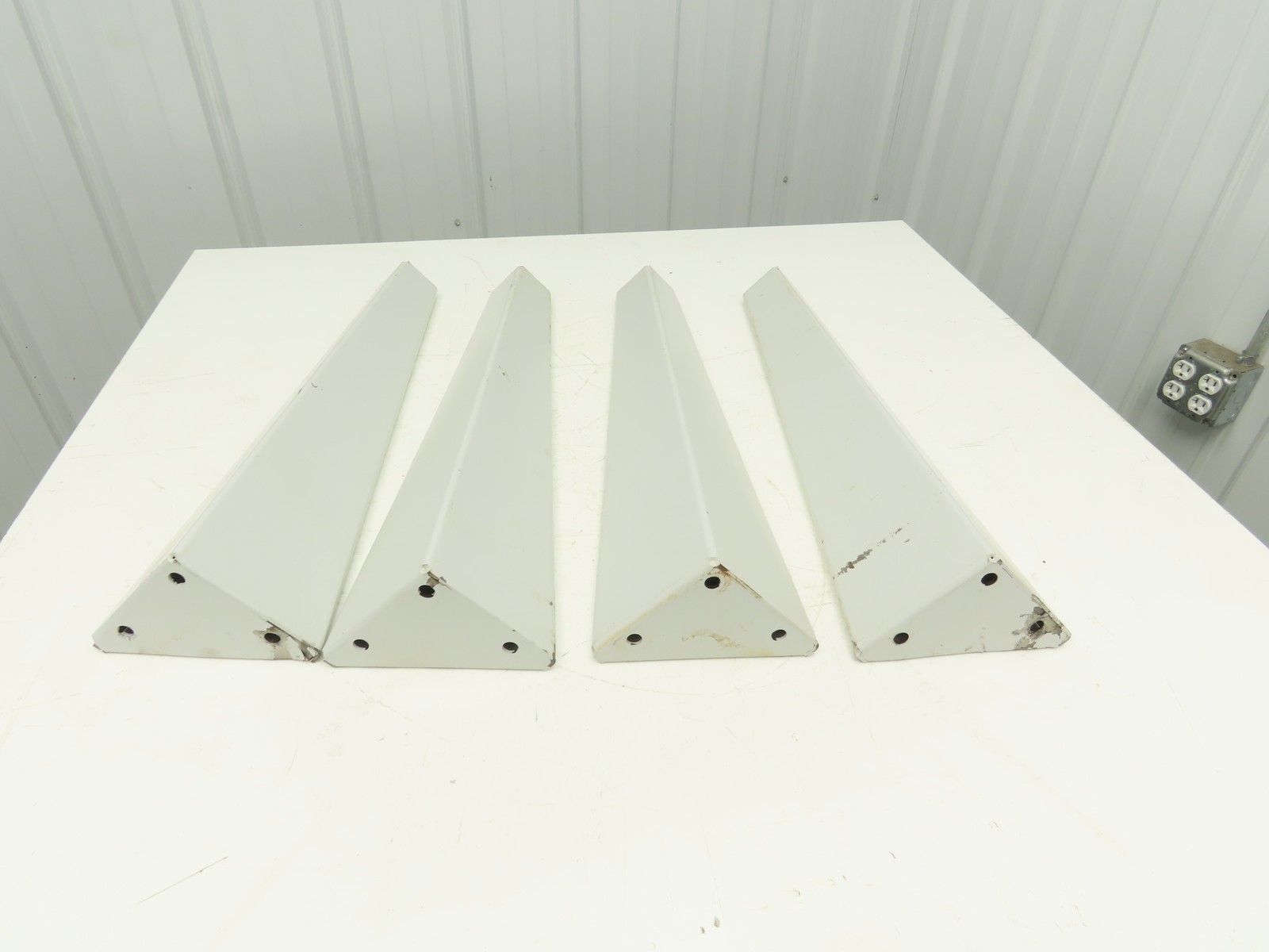 Omga Machine Base Table Legs 26-1/2″ Long White Radial Arm Saw Set of 4