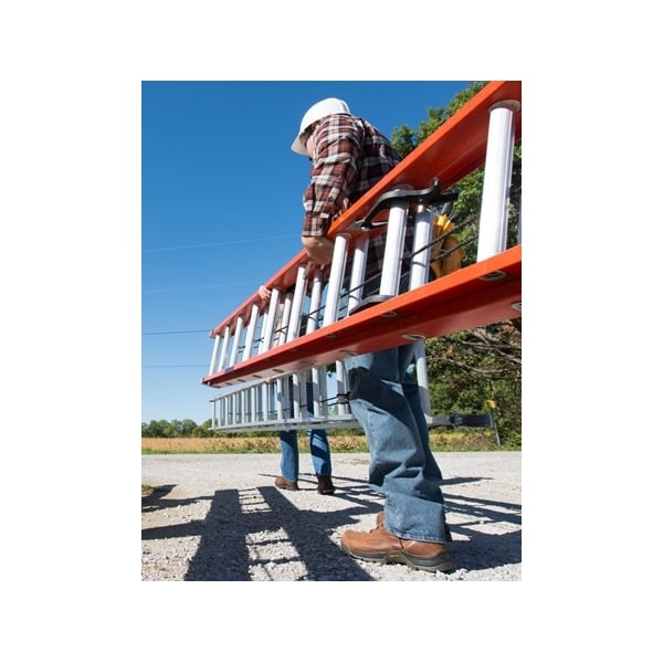 Louisville Fe3216 16 Ft Fiberglass Extension Ladder, 300 Lb Load Capacity