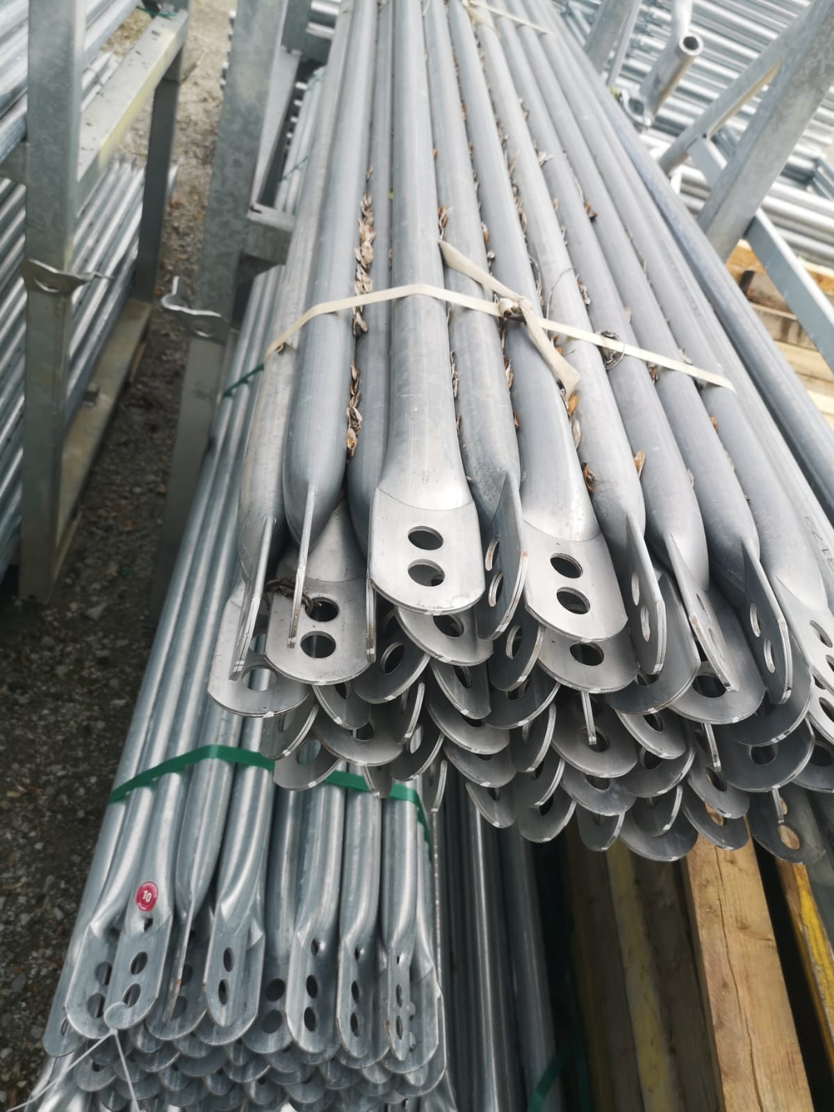 Aluminium scaffolding 144sqm aluminium scaffolding 74 scaffolding painters