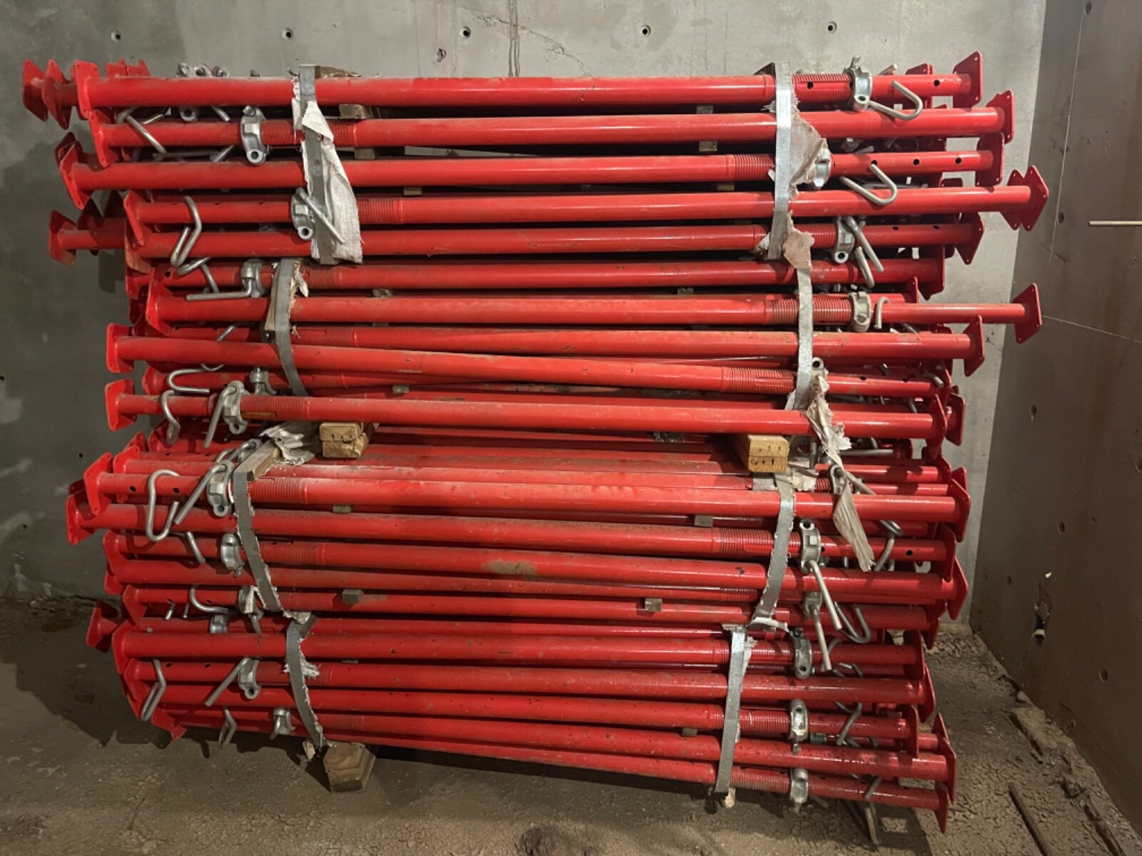Brand New 12’ Adjustable Steel Shoring Post-Scaffolding-Forming- 400 Available 