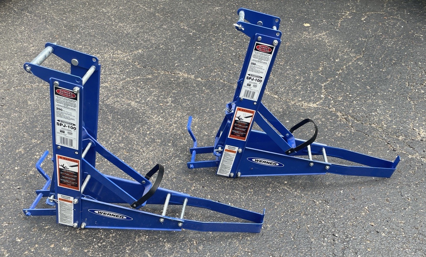 Steel Pump Jack Plank Support,Metal Hand crank & Safety Brake 2-24” by Werner