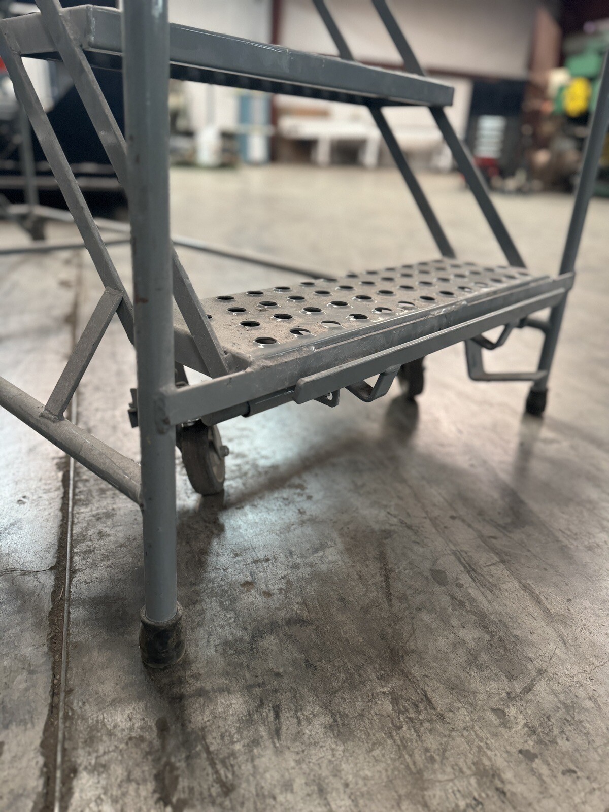 Cotterman 80 in H Steel Rolling Ladder, 8 Steps, 450 lb Load Cap With Foot Brake