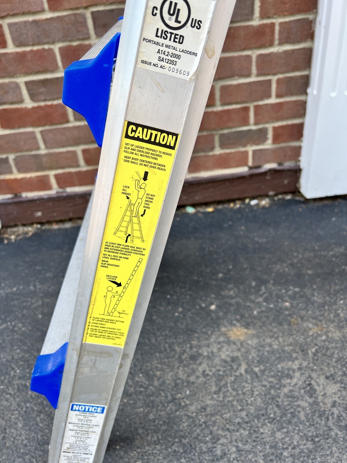 Cosco 20-213-TIAW1N Multi-Use Ladder 13ft Converts To Step Stool 300 Lb Max