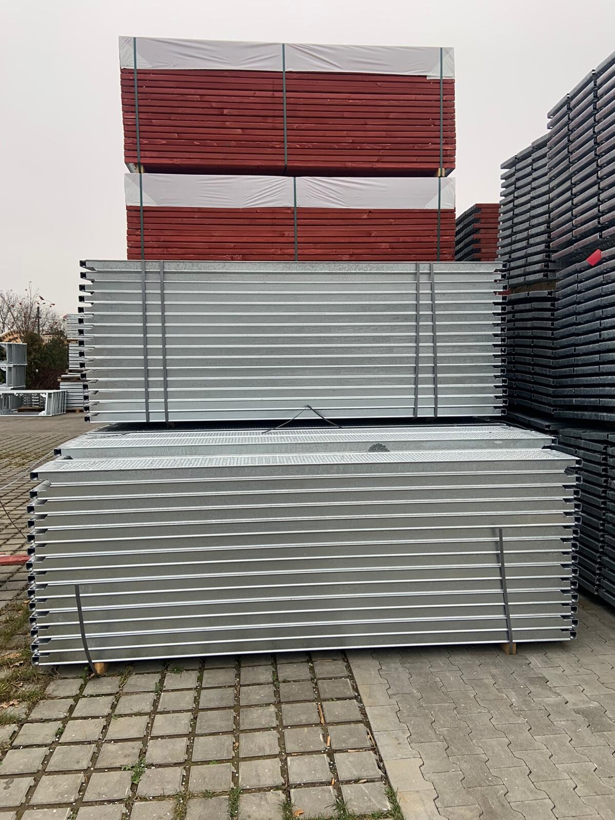 NEW PRODUCT 216m² Scaff 74 steel scaffolding Échafaudag Lešení