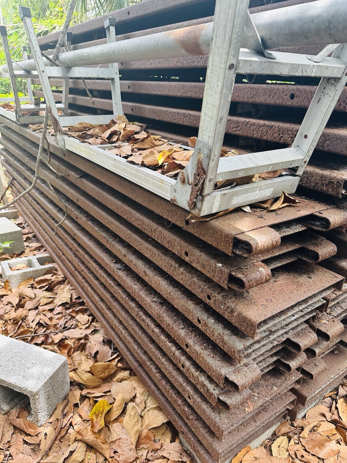 Modular Scaffolding Components Assorted Steel Tubes and Frames (140 total)